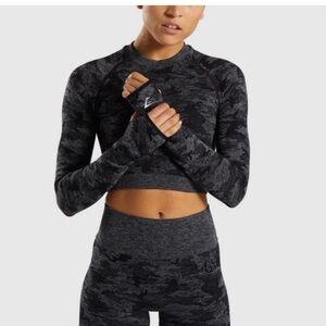 Gymshark Black Gray Camo Crop Top